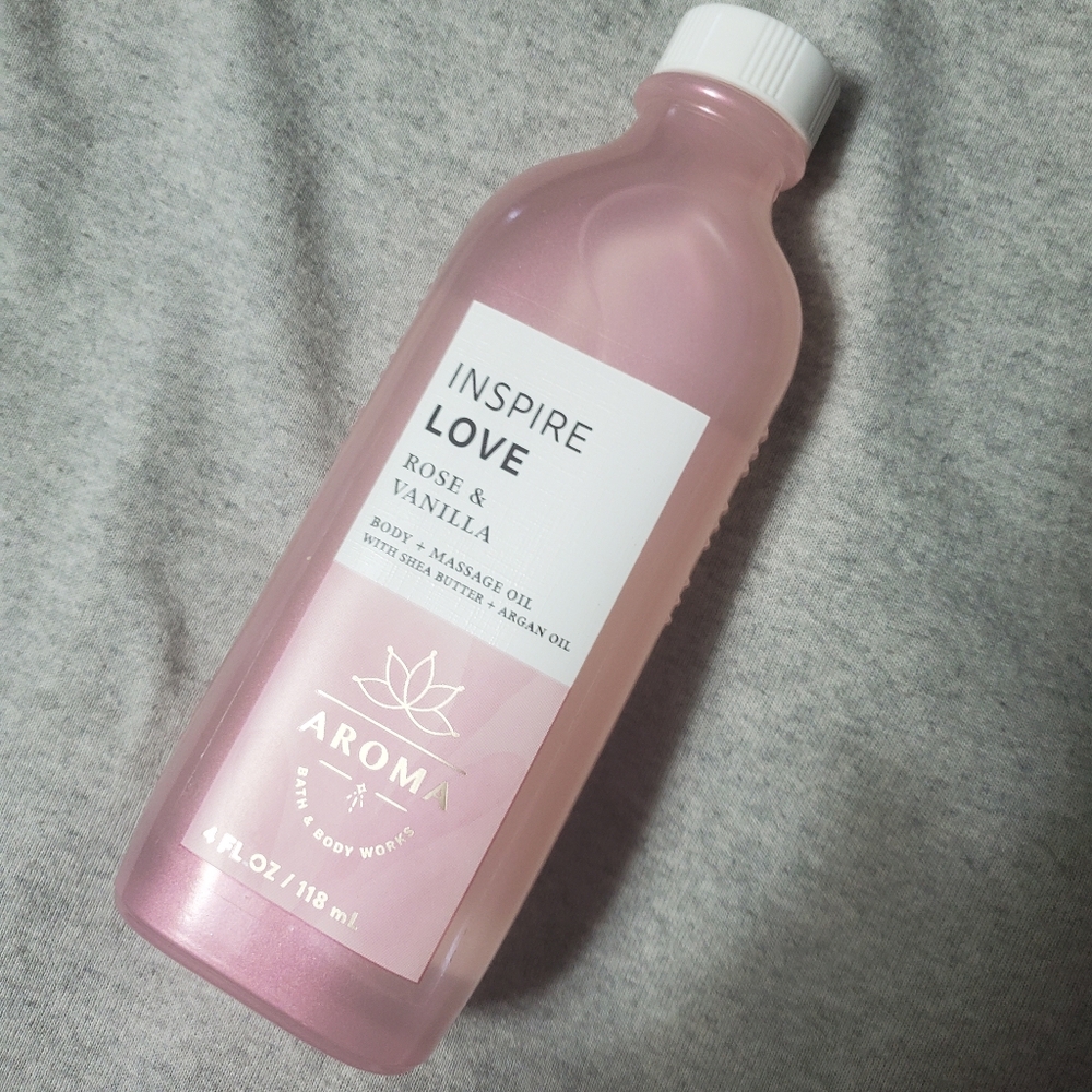 Rose & Vanilla Bath and Body Works